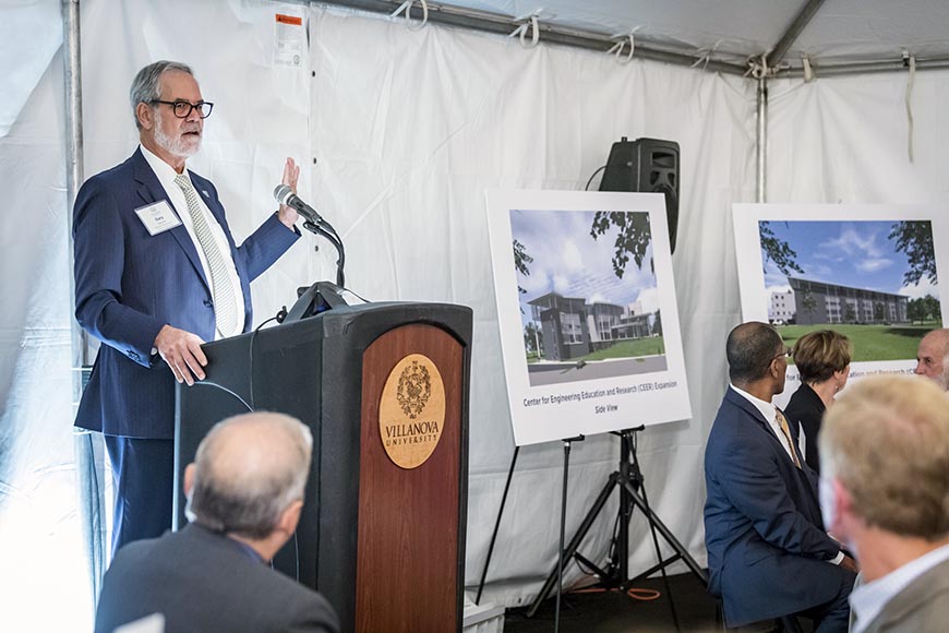 Drosdick Endowed Dean Gary Gabriele acknowledged donors’ generosity and shared plans for the CEER expansion.