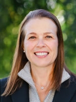 Alexanda Eising '96 Headshot of Alexandra Eising