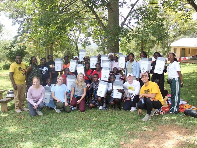 Students and residents in Kenya Students and residents in Kenya