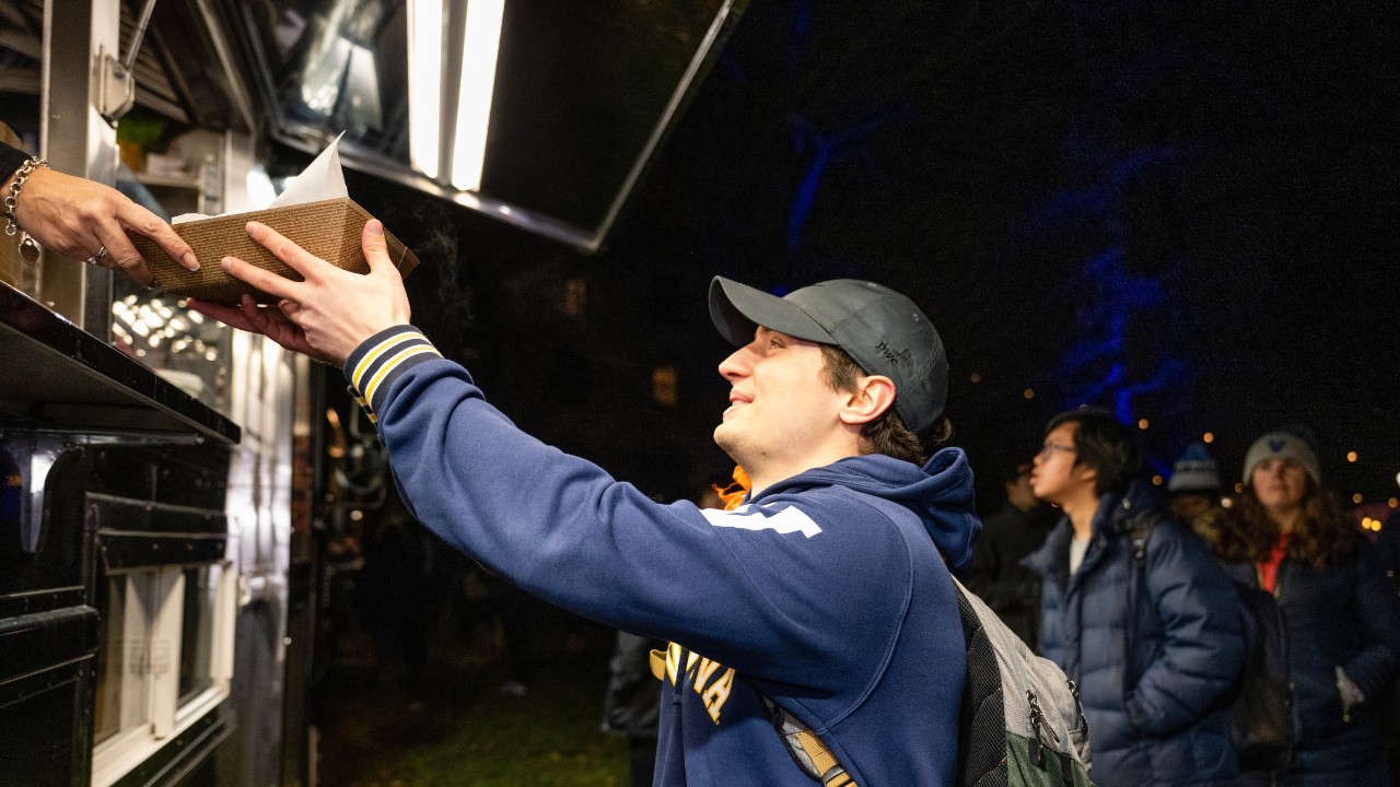 UPO342_20221212_142 UPO342_20221212_142