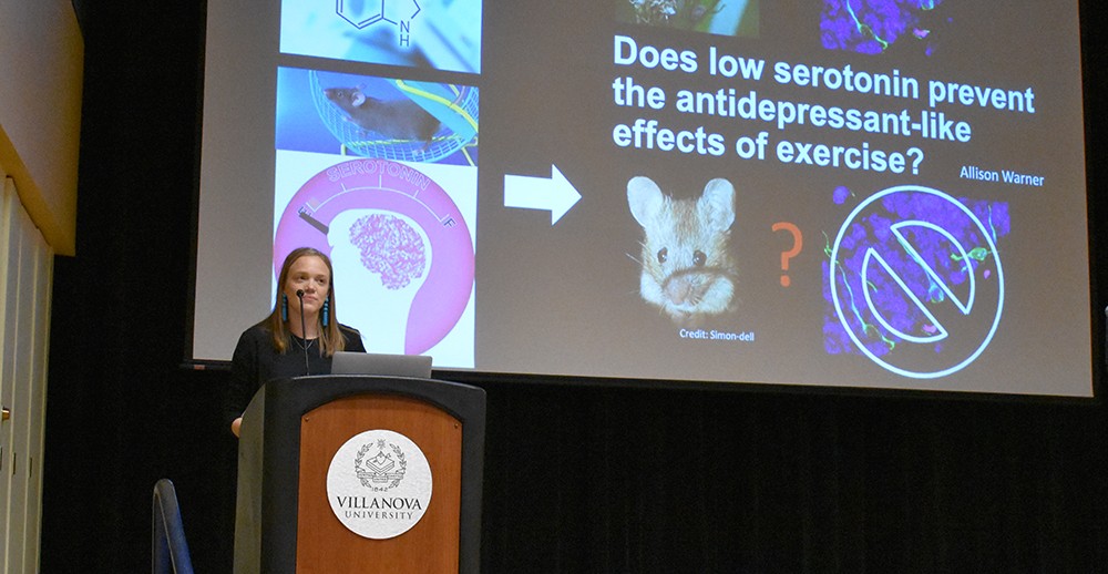 Allison Warner '22 MS presents at the Graduate Research Symposium Allison Warner '22 MS presents at the Graduate Research Symposium