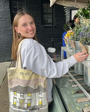 Graduate Student Ambassador Caroline McAuliffe