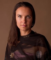 Emilia-Justyna-Powell-2 Emilia Justyna Powell