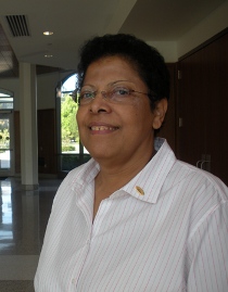 Nursing alumna returns from Oman to study accreditation Nursing alumna returns from Oman to study accreditation