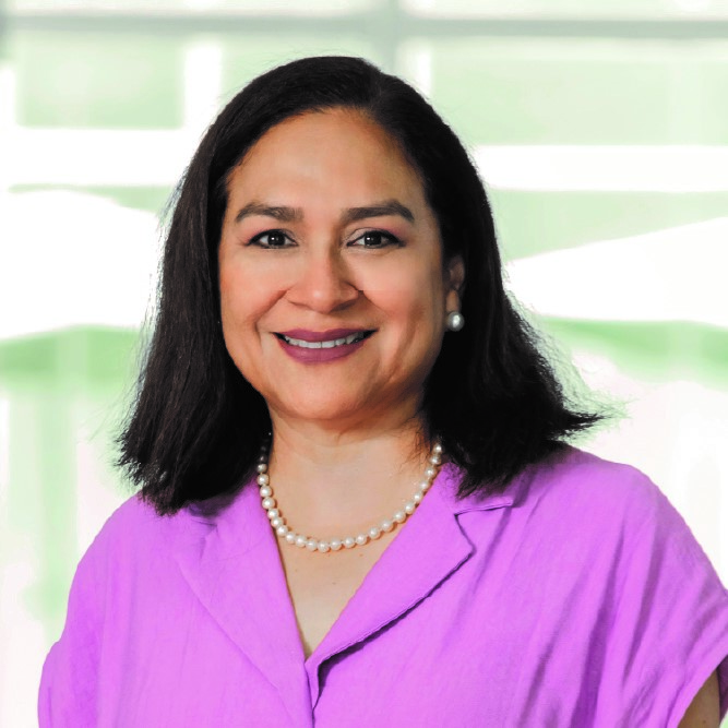Dr. Chiluzia Garcia