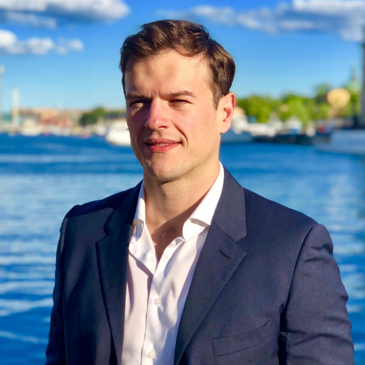 headshot of Andrew Green