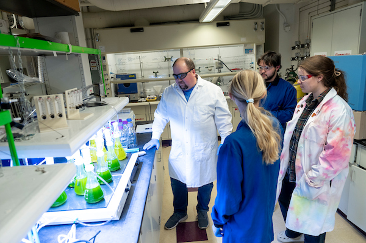 Learn more about the work going on in the Eigenbrodt lab!