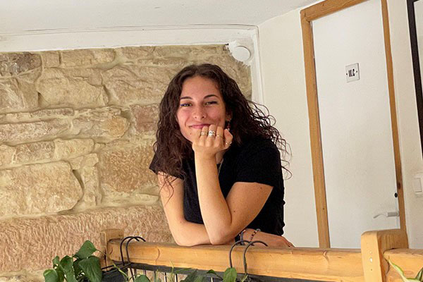 Bella Stern