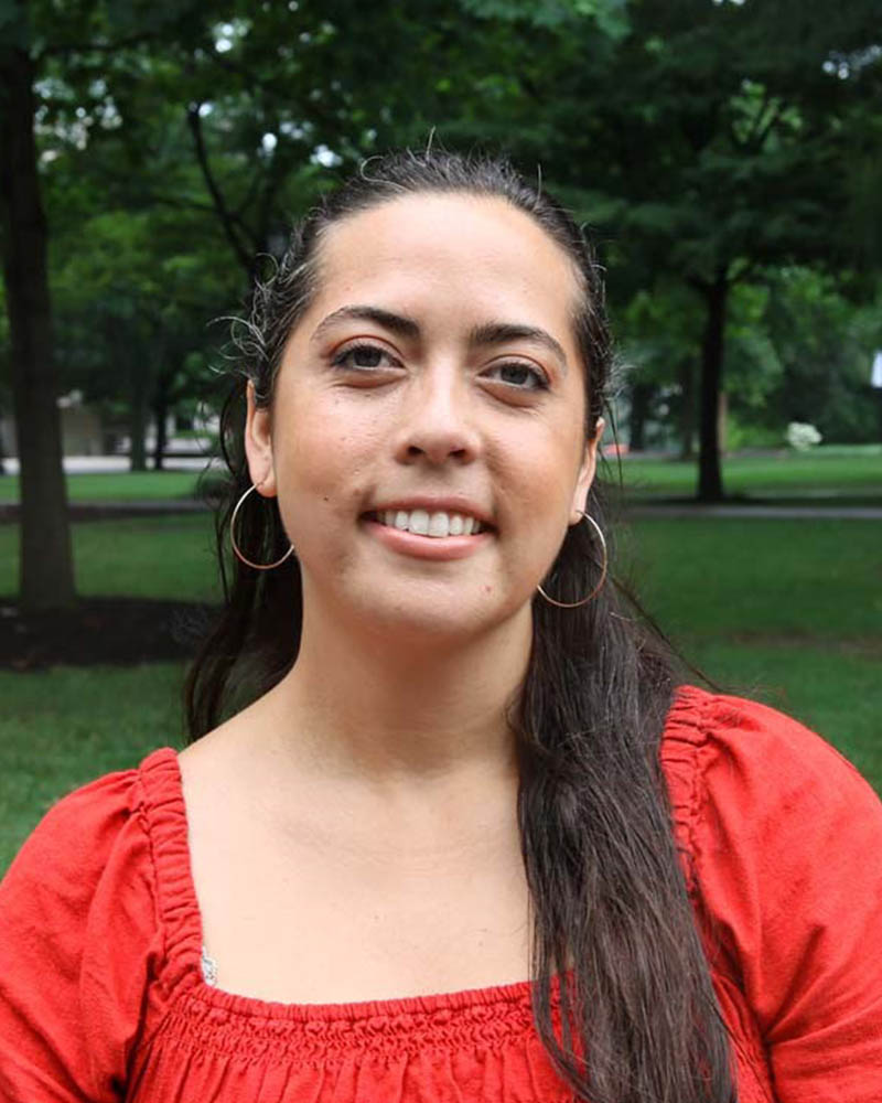 Nicole Infanzon headshot